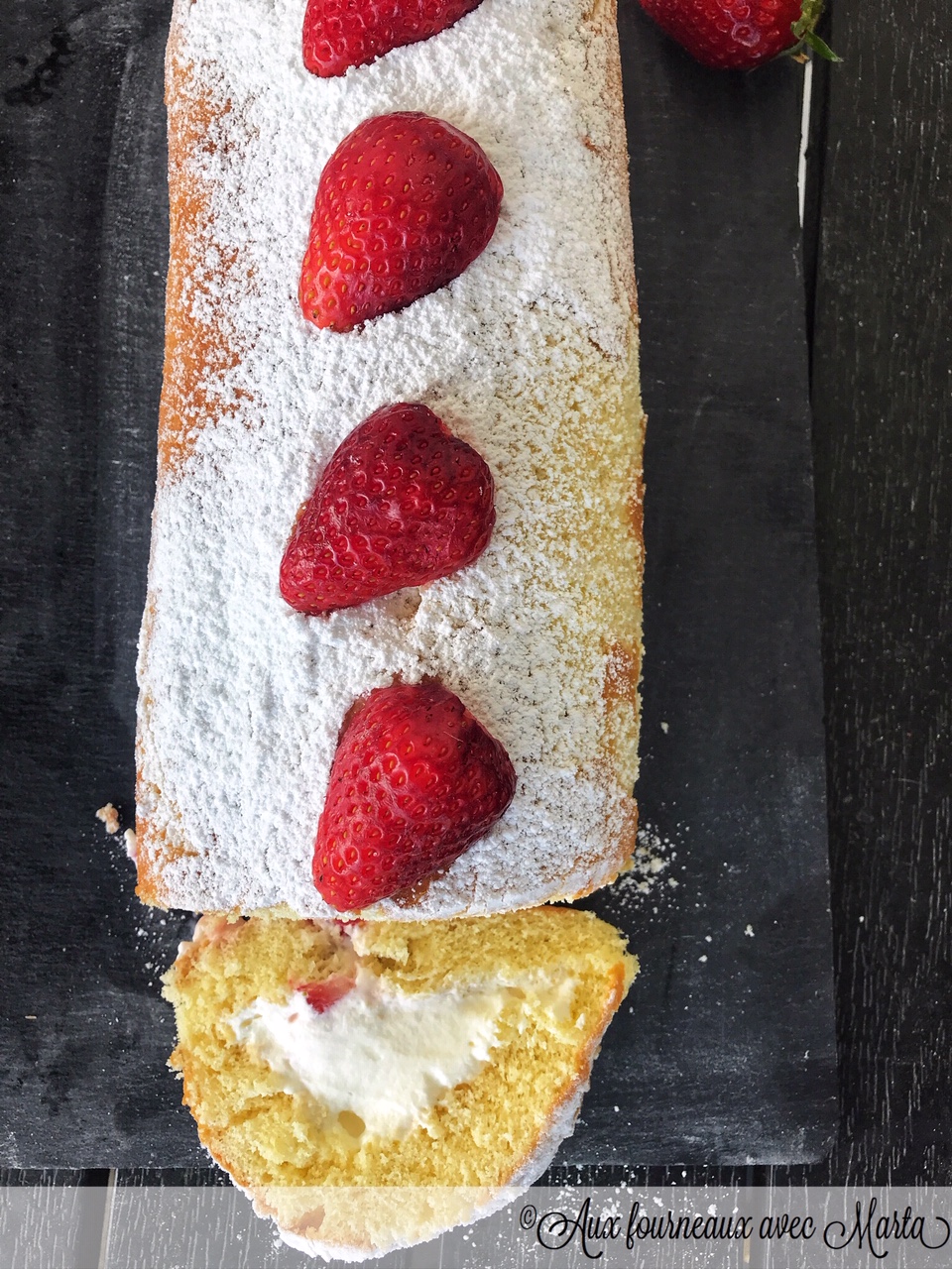 gateau roulé fraises chantilly6