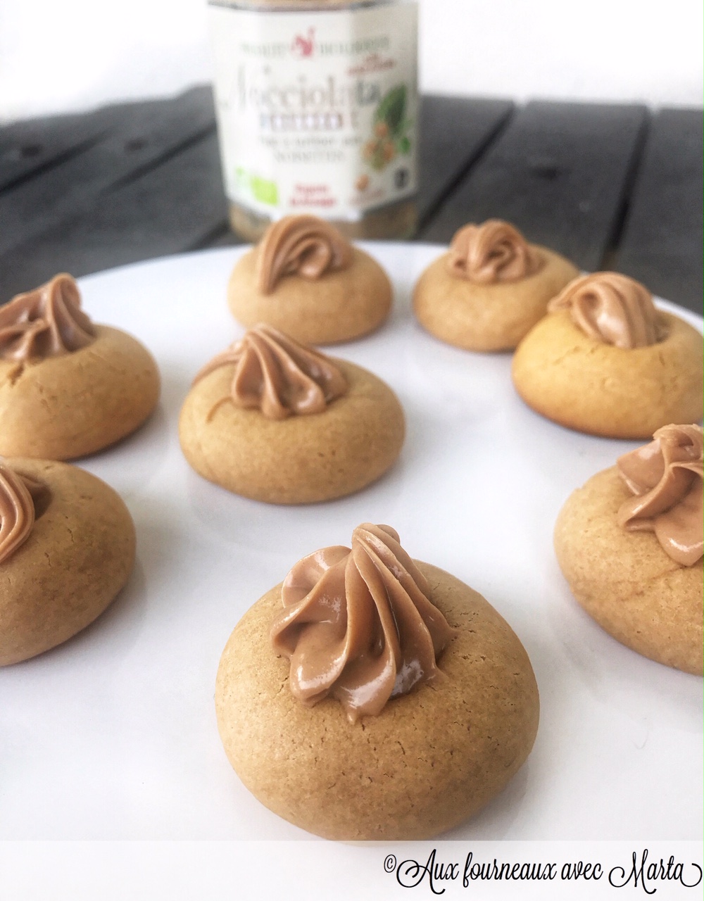 Biscuits à la pâte à tartiner aux noisettes blanche1